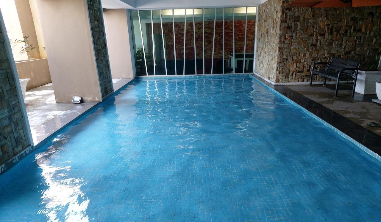 The Viana Apartment 1 Кота-Бару Экстерьер фото