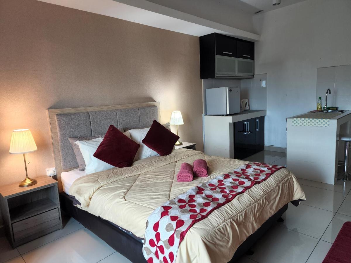 The Viana Apartment 1 Кота-Бару Экстерьер фото
