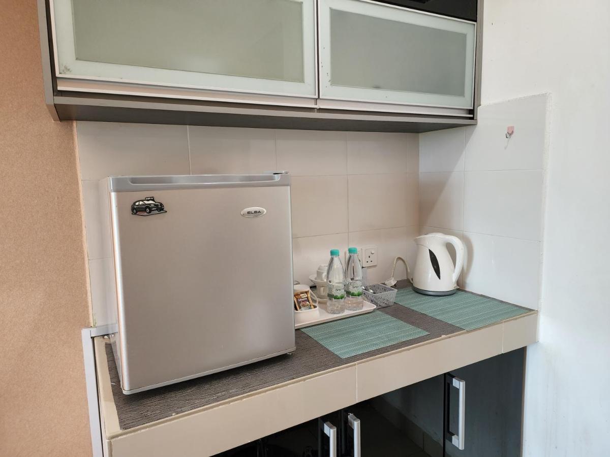 The Viana Apartment 1 Кота-Бару Экстерьер фото