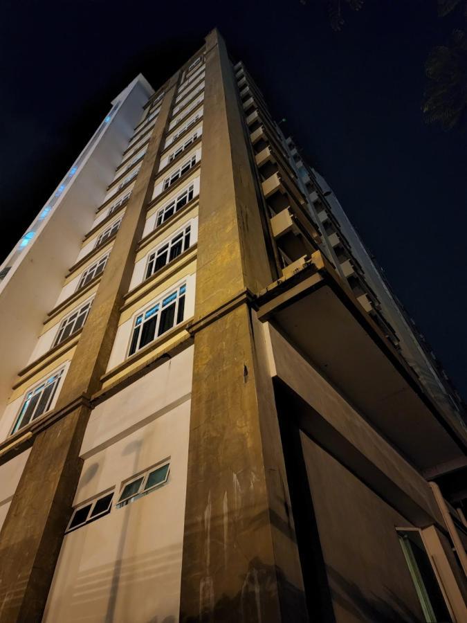 The Viana Apartment 1 Кота-Бару Экстерьер фото